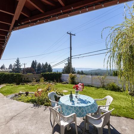 Two Bedroom With Amazing Ocean View North Vancouver Exterior foto