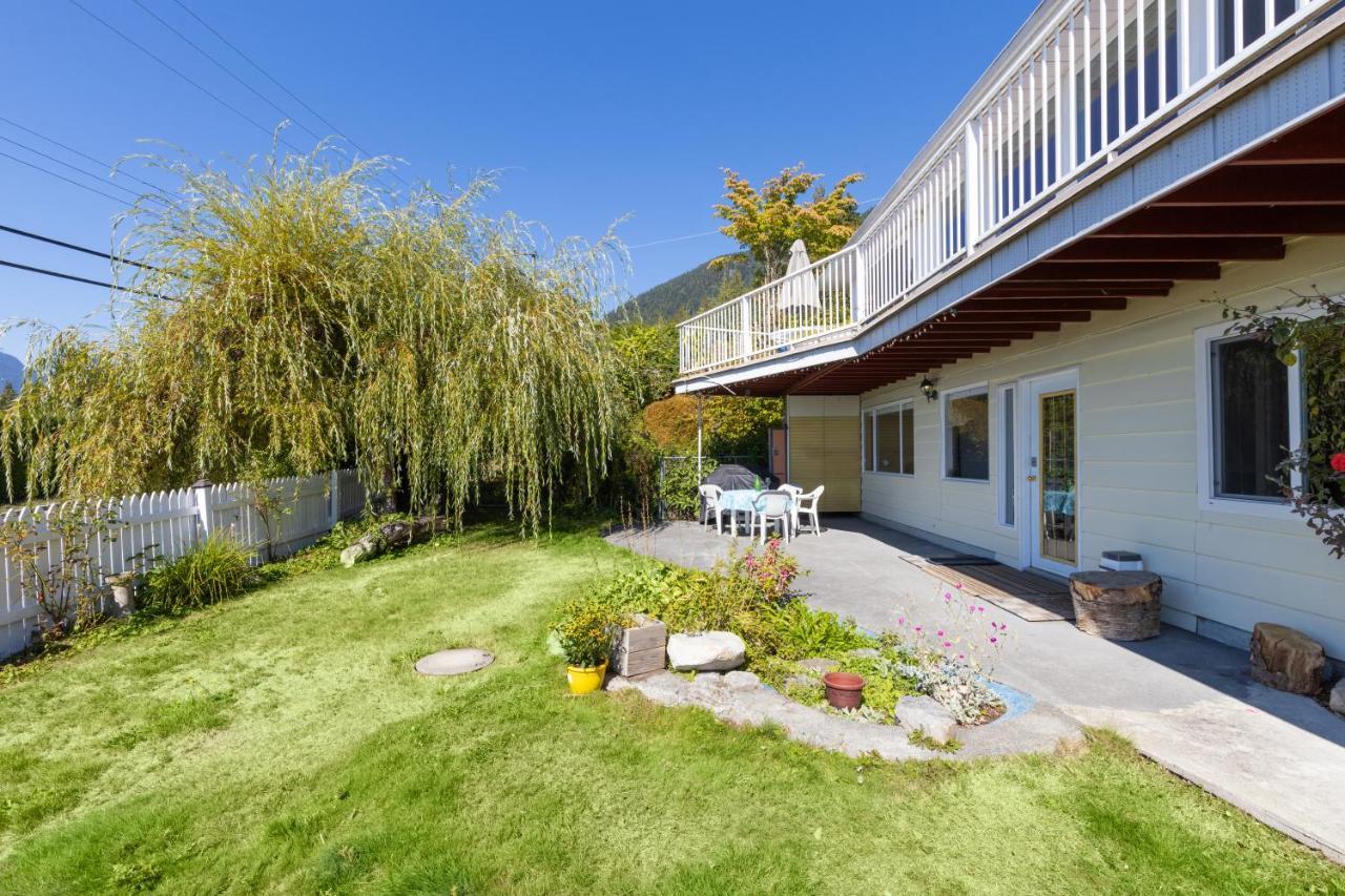 Two Bedroom With Amazing Ocean View North Vancouver Exterior foto