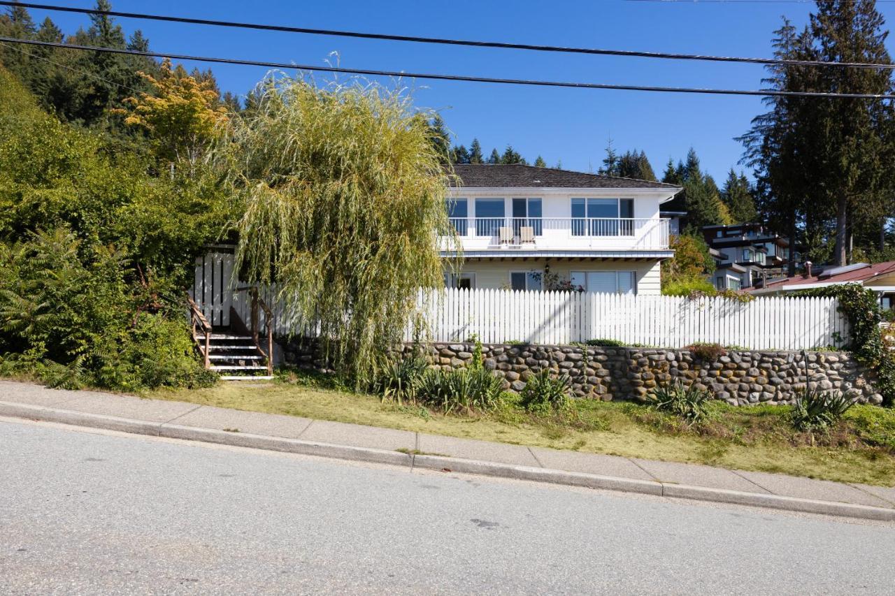 Two Bedroom With Amazing Ocean View North Vancouver Exterior foto